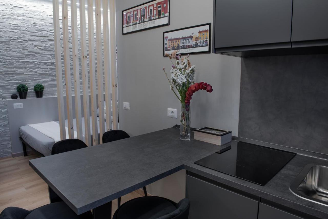 Super Modern And Design Apartment, A Due Passi Dai Navigli Milano Esterno foto